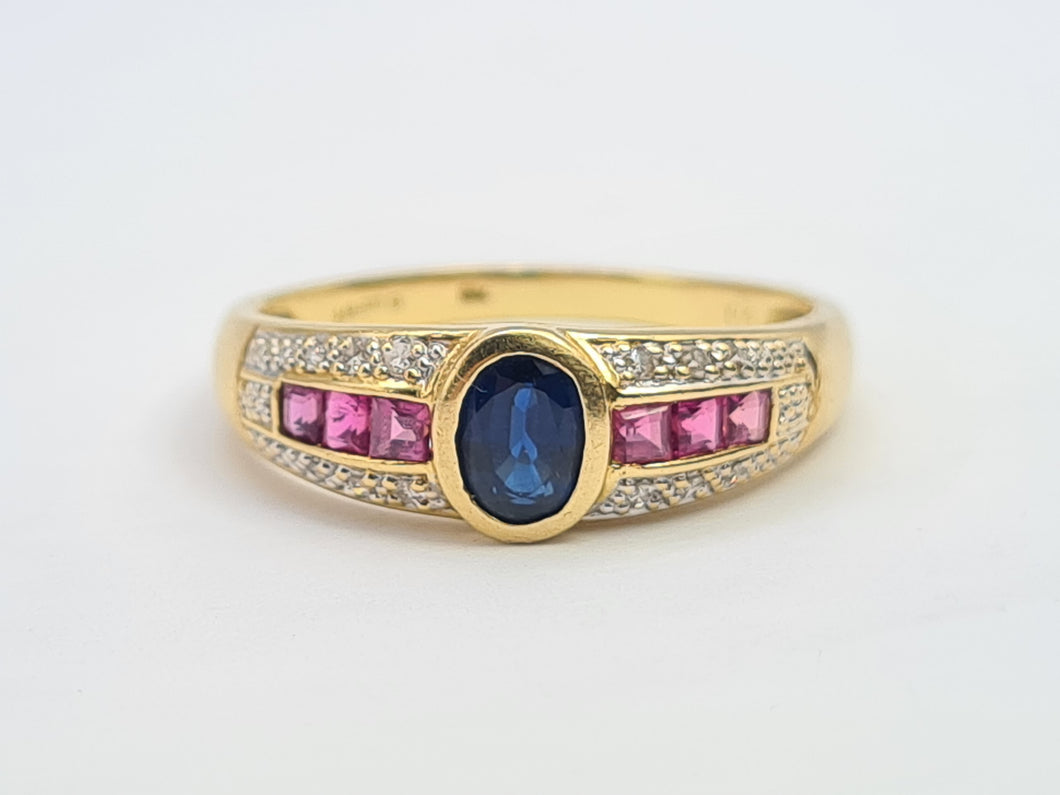 7532: Vintage; 18ct Gold Art-Deco Style Sapphire, Rubies, Diamonds Dress Stacker Ring- beautifully matched