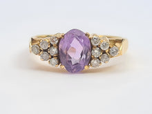 Load image into Gallery viewer, A7535:Vintage: 18ct Lilac Amethyst 12 Brilliant Cut Diamonds Ring= elegant, seductive, sparkling
