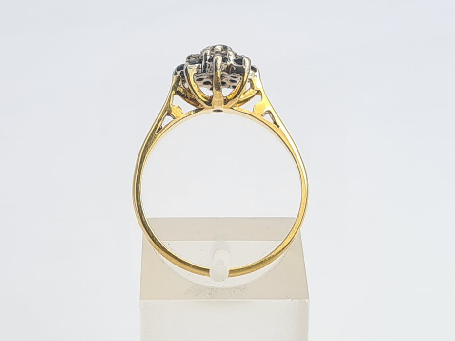 6163: Vintage: 18ct Gold Blue Sapphires Diamonds Cluster Ring- natural, sparkling beauty