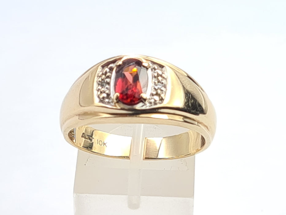 6161: Vintage: Heavy 10ct Gold Almandine Garnet Diamonds Signet Ring- Statement