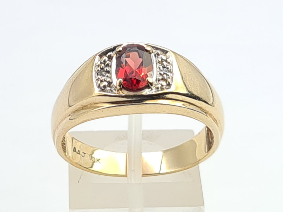 6161: Vintage: Heavy 10ct Gold Almandine Garnet Diamonds Signet Ring- Statement