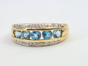 7551: Vintage: 9ct Gold 5 Swiss Blue Topaz 18 Diamonds Cocktail Ring- lovely combination, crisp eye candy