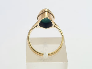 A7574:Vintage: (1969) 9ct Gold Green Marquise Malachite Ring- Hallmarked in London in 1969- FAB