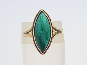 A7574:Vintage: (1969) 9ct Gold Green Marquise Malachite Ring- Hallmarked in London in 1969- FAB