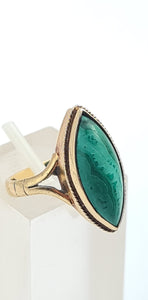 A7574:Vintage: (1969) 9ct Gold Green Marquise Malachite Ring- Hallmarked in London in 1969- FAB