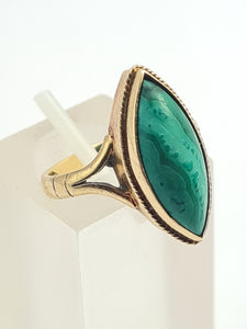 A7574:Vintage: (1969) 9ct Gold Green Marquise Malachite Ring- Hallmarked in London in 1969- FAB