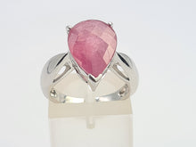 Load image into Gallery viewer, 7576: Vintage: 9ct White Gold Pear-Cut Large Champagne Pink Ruby Cocktail- lovely cut and colours
