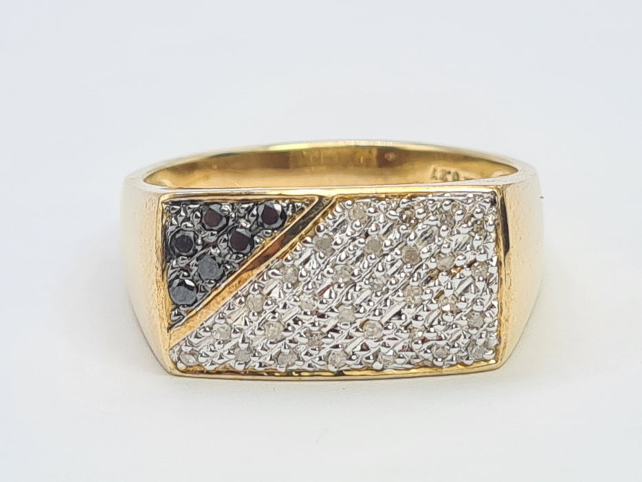 6106Vintage: Heavy 9ct Gold Black White Diamonds Signet Ring- sparkling statement