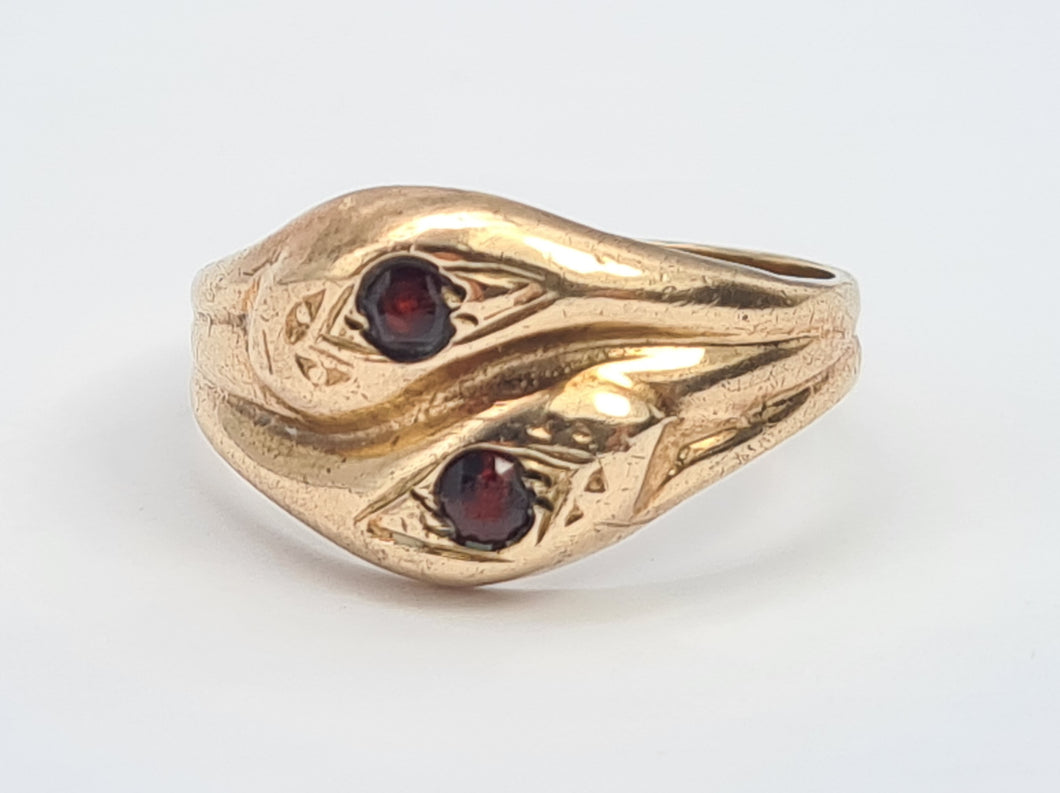 7593: Vintage: (1971) 9ct Gold Double Snakes Garnets Ring- 53 years old- Hiss or Hers?