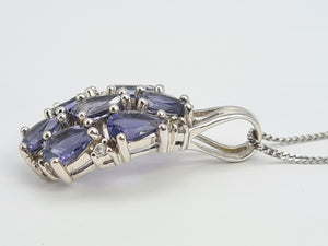 A7600 Vintage: Large 9ct White Gold Iolite & Topaz Pendant with necklace- lovely combination