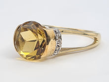 Load image into Gallery viewer, 7610: Vintage: 9ct Gold Hypnotic Round Cut Yellow Citrine Diamonds Cocktail Ring.
