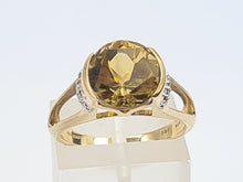 Load image into Gallery viewer, 7610: Vintage: 9ct Gold Hypnotic Round Cut Yellow Citrine Diamonds Cocktail Ring.
