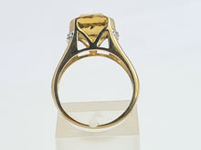 Load image into Gallery viewer, 7610: Vintage: 9ct Gold Hypnotic Round Cut Yellow Citrine Diamonds Cocktail Ring.
