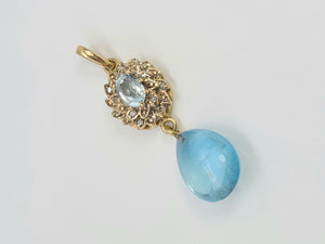 A9034: Vintage Beautiful Blue Aquamarines Diamonds pendulum Pendant- 12 Carats of Aquamarine- simply gorgeous