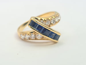 7635: Vintage: Exquisite 18ct Gold Royal Blue Sapphires Diamonds (0.70ct) Cocktail Ring- outrageous beauty, striking design-