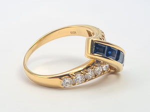 7635: Vintage: Exquisite 18ct Gold Royal Blue Sapphires Diamonds (0.70ct) Cocktail Ring- outrageous beauty, striking design-