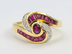 A7648: Vintage: Striking 18ct Gold Ruby Baguette Cut Diamonds Cocktail Ring- Mesmeric sparkle