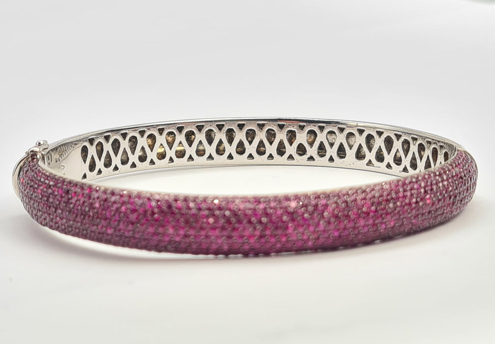 7658: Starlight Ruby White Gold Bangle by Niquesa London - 7.1ct Rubies