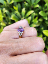 Load image into Gallery viewer, A7535:Vintage: 18ct Lilac Amethyst 12 Brilliant Cut Diamonds Ring= elegant, seductive, sparkling
