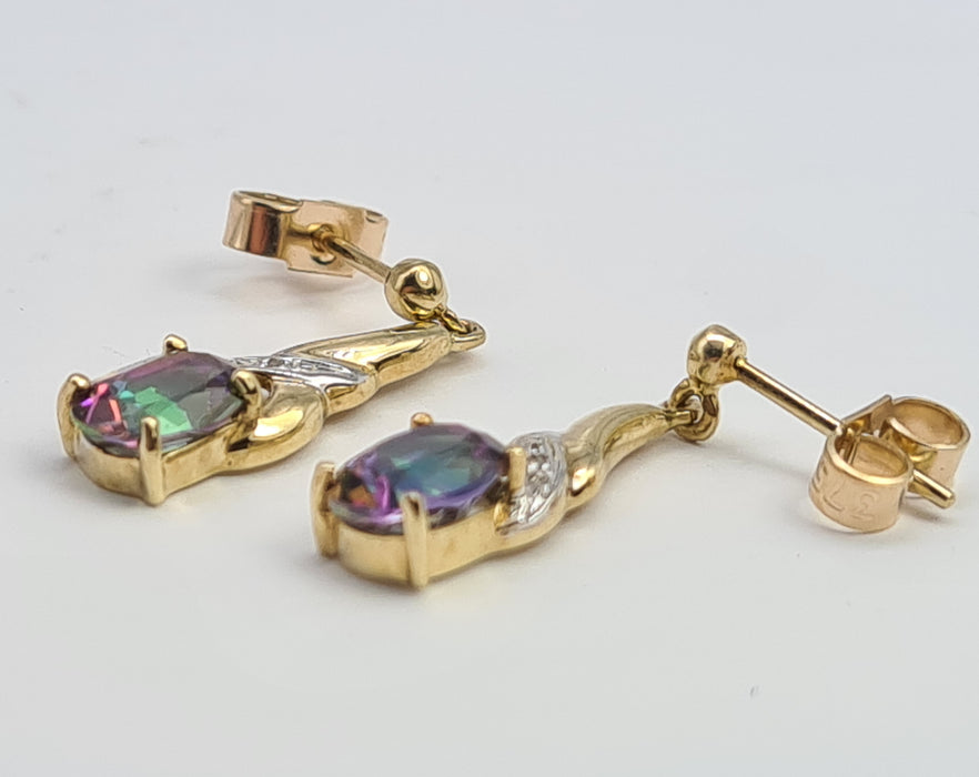 6200: Vintage: 9ct Gold Caribbean Topaz Diamonds Drop/Dangle Stud Earrings