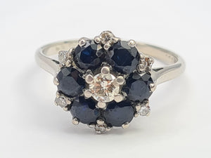 7631:Vintage Exceptional; 18ct White Gold French Blue Sapphires 7 Diamonds Flower Head Ring- beautiful sparkling symmetry