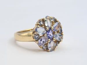 7667: Vintage & Rare 9ct Gold Mixed Blue Tanzanites Flower Head Ring- exquisite, statement