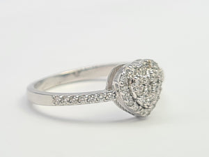 A7675: Vintage: 18ct White Gold Diamonds Encrusted Heart Shaped Ring- simply delightful