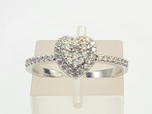 A7675: Vintage: 18ct White Gold Diamonds Encrusted Heart Shaped Ring- simply delightful