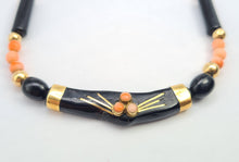 Load image into Gallery viewer, A7681: Antique: 18ct Gold Coral Necklace (Black and Angel Pink Coral)- old is beautiful
