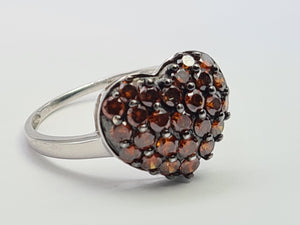 6103 Vintage: 9ct White Gold Red Natural Diamonds Voluptuous Heart Shaped Cocktail Ring- total eye candy
