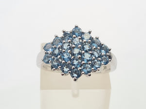 A7697: Vintage & Rare: 9ct White Gold 23 Blue Aquamarines geometric Set Cocktail Ring- a sensation