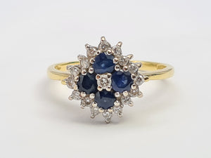 0104: Vintage 18ct Gold French Blue Sapphires Diamonds Geometric Set Ring- Classic, Timeless, lovely