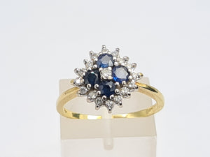 0104: Vintage 18ct Gold French Blue Sapphires Diamonds Geometric Set Ring- Classic, Timeless, lovely