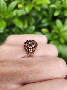 A7547:Vintage: (1976) 9ct Gold Garnets Geometric Set Cluster Ring- FAB at 48