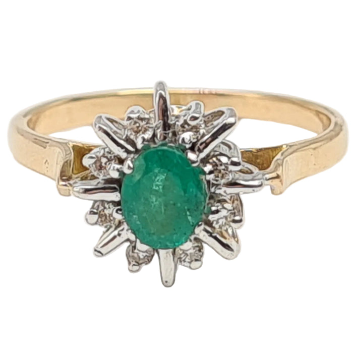 6100: Vintage: 18ct Gold Emerald Diamonds Daisy Ring- Petite. Elegant, Sparkling