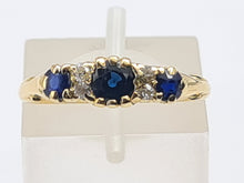 Load image into Gallery viewer, A7753: Vintage: 18ct Cornflower Blue Sapphires Diamonds Dress/Stacker Ring- elegant lines, high calibre stones
