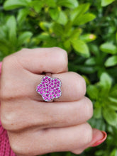 Cargar imagen en el visor de la galería, A7737: Vintage: Exquisite 18 White Gold 65 Pink Rubies Cocktail Ring- elegant sophistication
