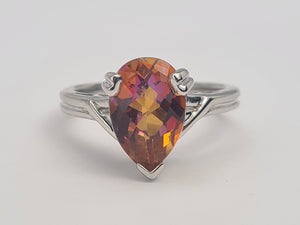 A7665: Vintage: 9ct White Gold Large Pear Cut Mystic Topaz Solitaire- wonderful array of colours