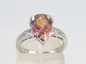 A7665: Vintage: 9ct White Gold Large Pear Cut Mystic Topaz Solitaire- wonderful array of colours