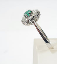 Load image into Gallery viewer, A9045: Vintage: (1978) Exceptional Diamonds Emerald Flower head Ring- absolutely exquisite
