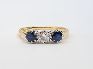 9051: Vintage: 18ct Gold Platinum French Blue Sapphires Round Full Cut Diamond Ring- elegant, exquisite, sparkling