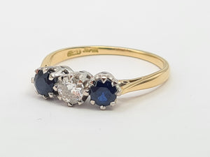 9051: Vintage: 18ct Gold Platinum French Blue Sapphires Round Full Cut Diamond Ring- elegant, exquisite, sparkling