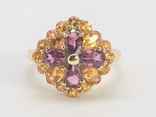 Cargar imagen en el visor de la galería, 7767: Vintage Fabulous 9ct Gold Almandine Garnets Amarillo Citrines Cocktail Ring- beautiful colour combination
