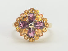 Cargar imagen en el visor de la galería, 7767: Vintage Fabulous 9ct Gold Almandine Garnets Amarillo Citrines Cocktail Ring- beautiful colour combination
