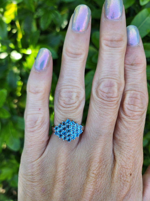 6105: Vintage & Rare: 9ct White Gold 23 Blue Aquamarines geometric Set Cocktail Ring