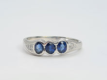 Load image into Gallery viewer, A7746: Vintage: 18ct White Gold Cornflower Blues Sapphires Diamonds Dress Ring- crisp, clean, sparkling
