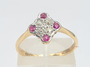 6220 Vintage: 9ct Gold Platinum Set Rubies Diamonds Geometric Set Ring