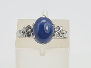 A9077: Vintage Rare 18ct White Gold Cabochon Cut Blue Star Sapphire Diamond Accents- crisp, clean, eye candy