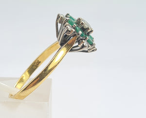 9083:Vintage: 18ct Gold 6 Emeralds 7 Diamonds Flower Head Ring- timeless classic. nice weight, sparkling