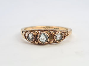 A8061: Antique, 9ct Gold Boat Shaped Aquamarines Trilogy Ring- ancient..would work well as stacker